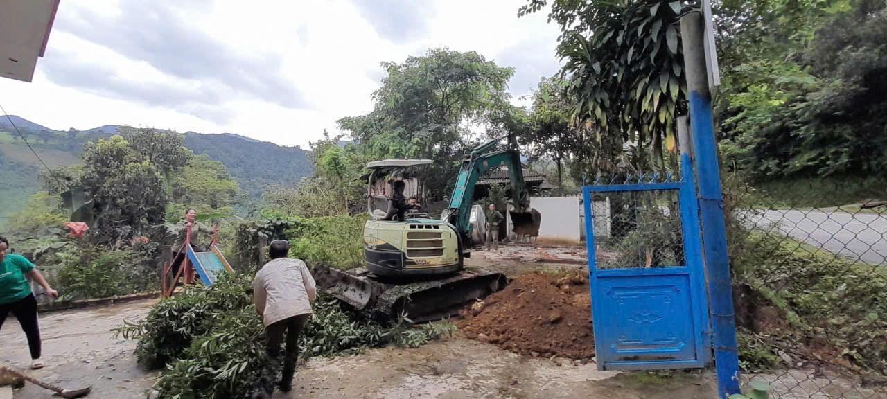 Khu nhà vệ sinh xuống cấp