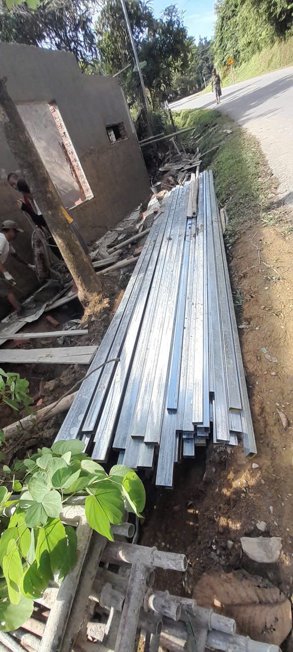 Tập kết thanh gách mái